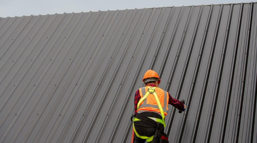 Professional metal roof installation services in El Cajon, CA